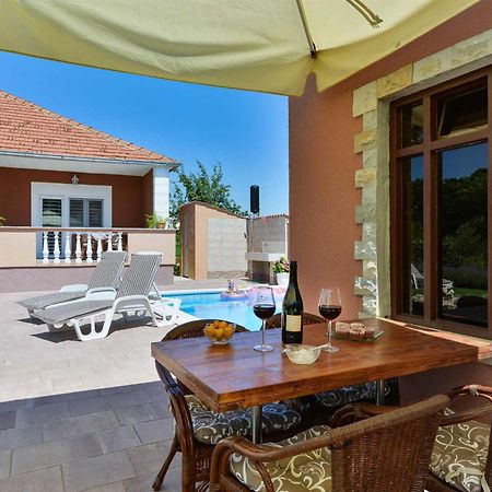 Holiday House Meri, 5+2, Benkovac Dış mekan fotoğraf