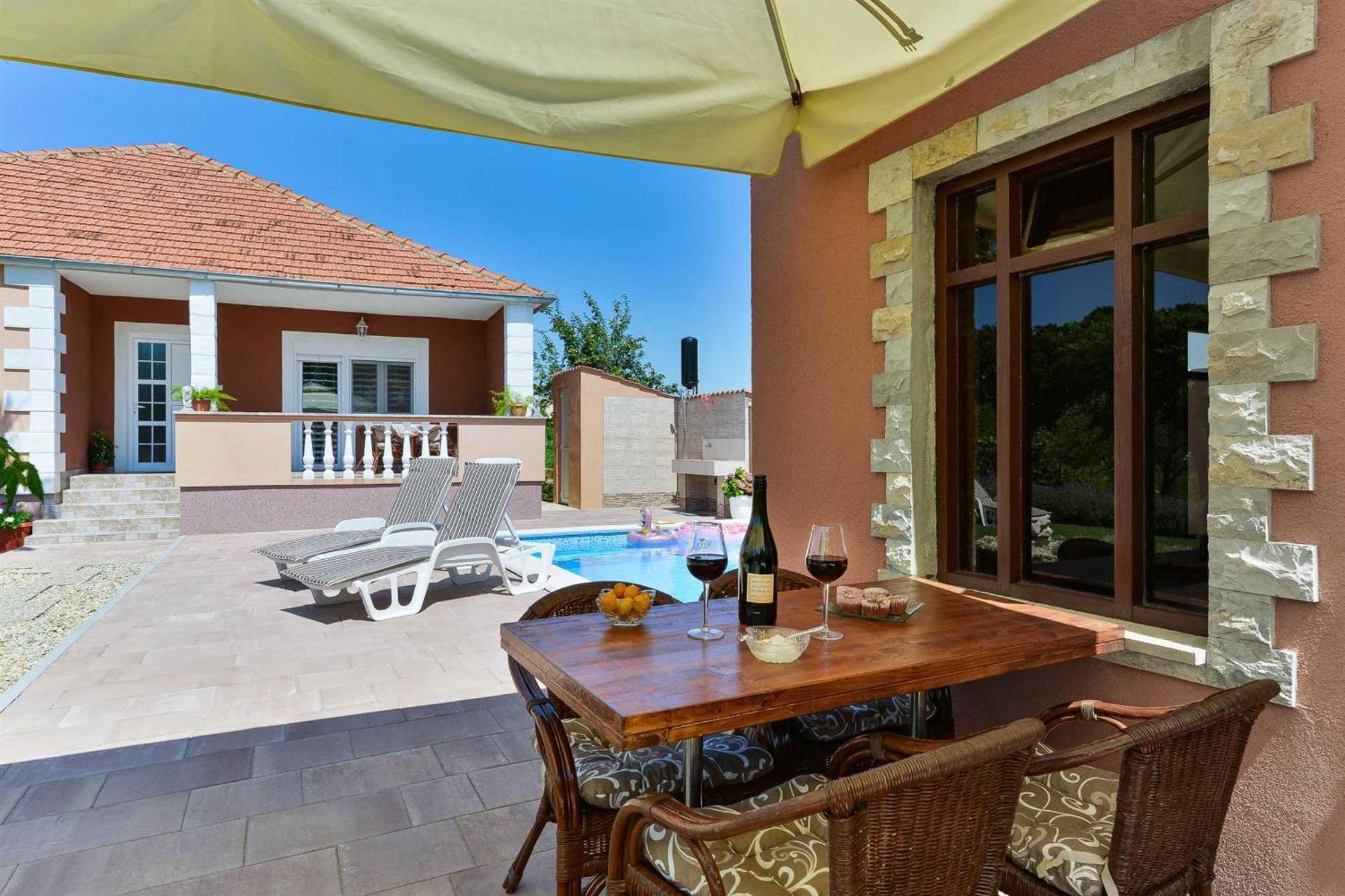 Holiday House Meri, 5+2, Benkovac Dış mekan fotoğraf