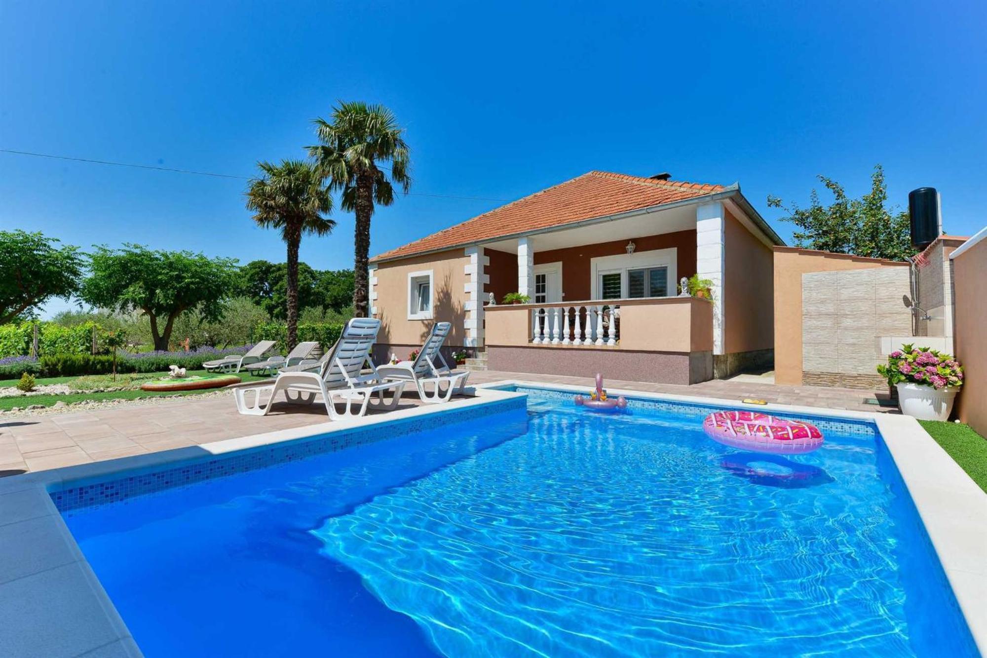Holiday House Meri, 5+2, Benkovac Dış mekan fotoğraf